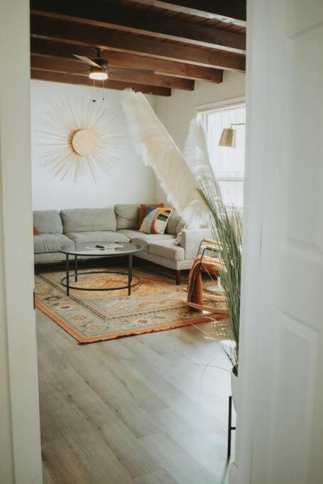 Villa Casa Charleston-3Br-2Bath-Hot Tub-Pet Friendly-No Pet Fees! Albuquerque Exterior foto
