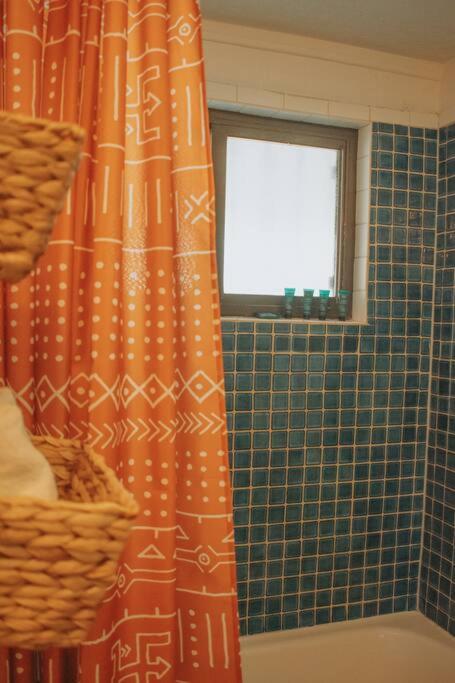 Villa Casa Charleston-3Br-2Bath-Hot Tub-Pet Friendly-No Pet Fees! Albuquerque Exterior foto