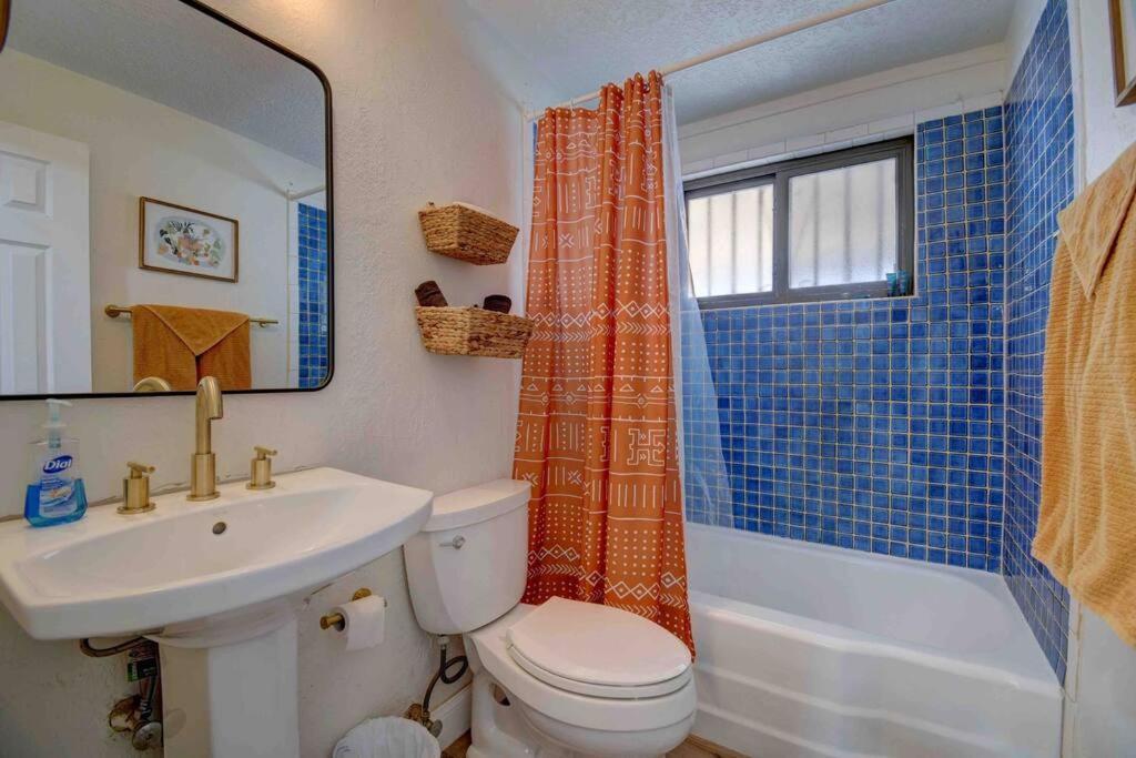 Villa Casa Charleston-3Br-2Bath-Hot Tub-Pet Friendly-No Pet Fees! Albuquerque Exterior foto